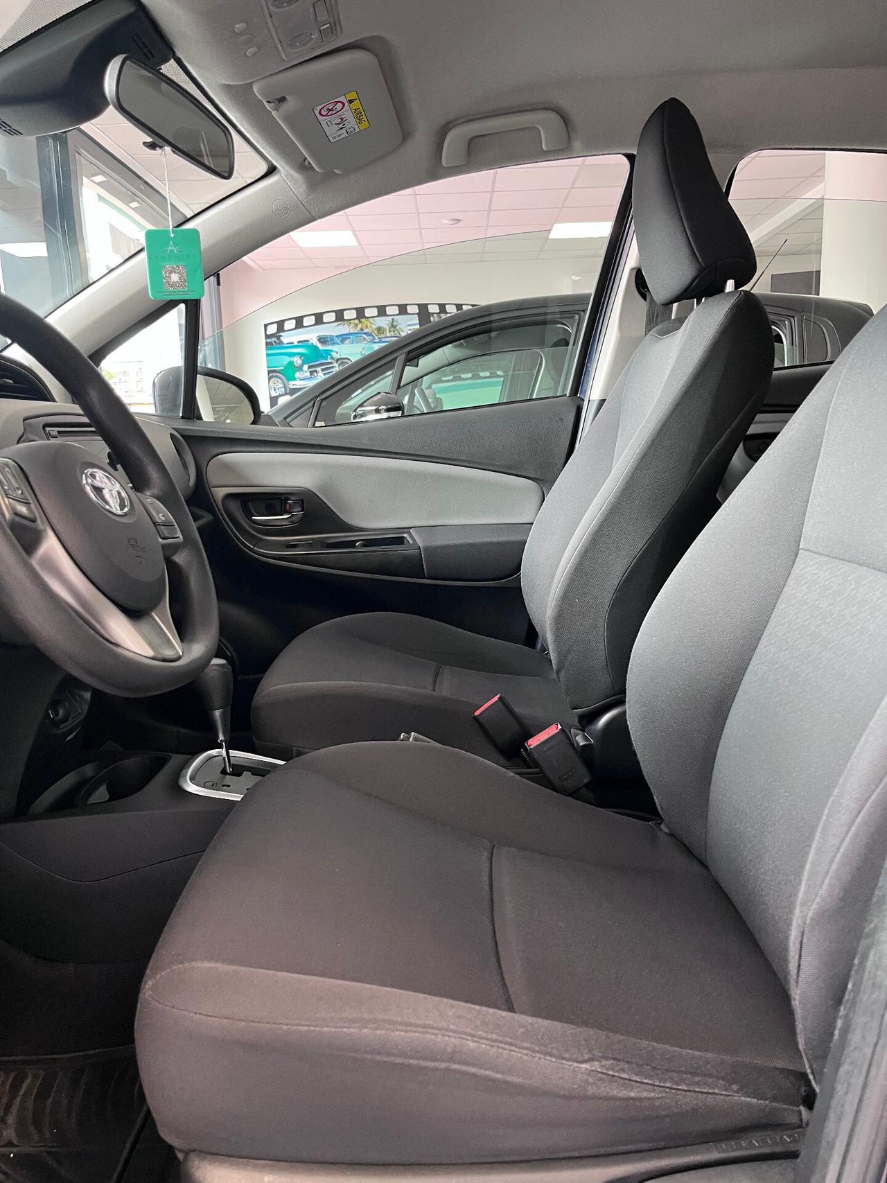 Toyota Yaris 1.5 Hybrid 5 porte Cool