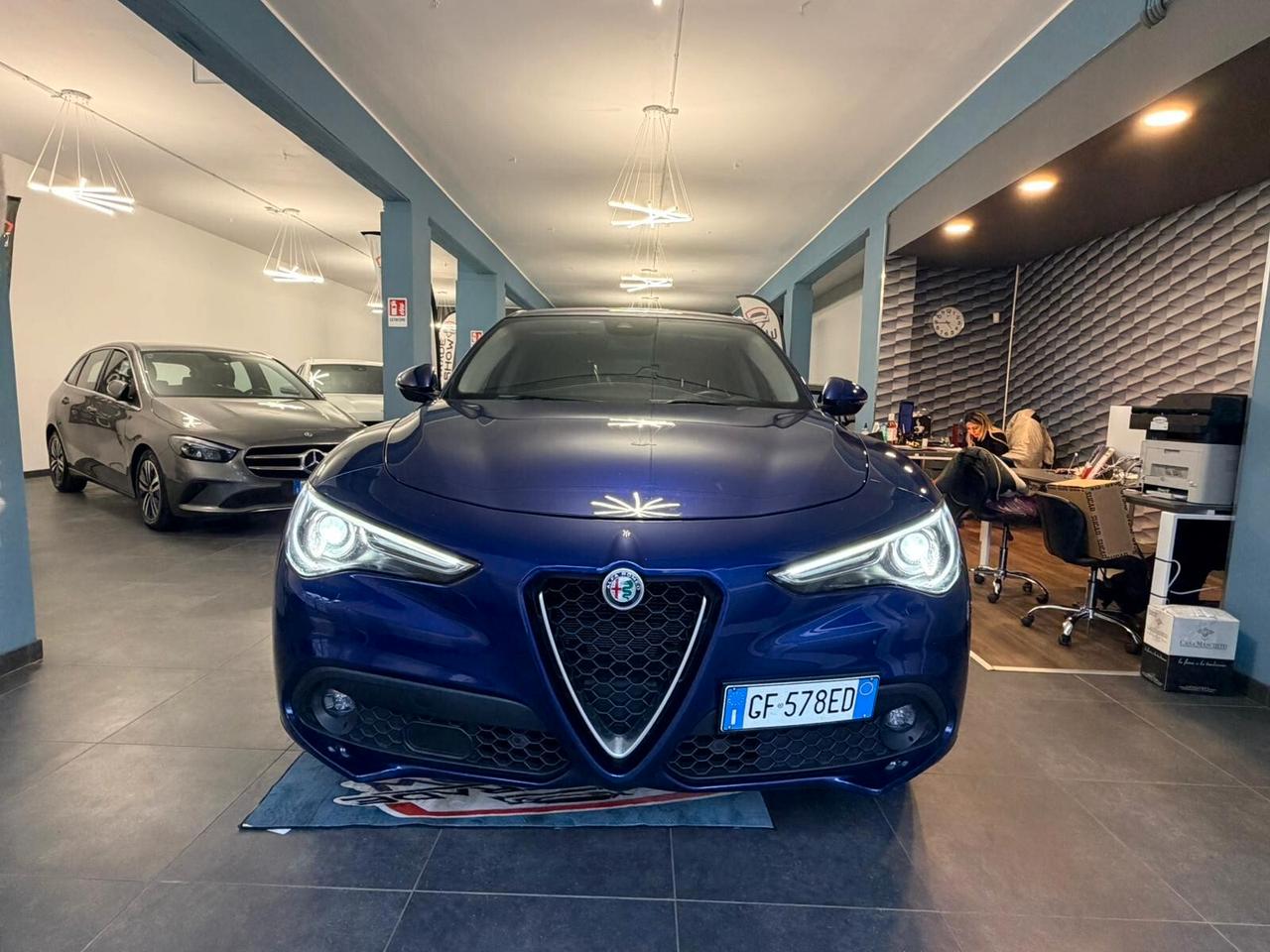 Alfa Romeo Stelvio 2.2 Turbodiesel 160 CV AT8 RWD Business 2021
