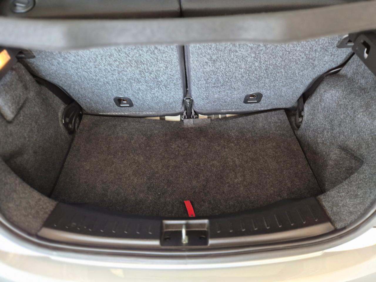 Lancia Ypsilon 1.2 69 CV 5 porte Elefantino Blu