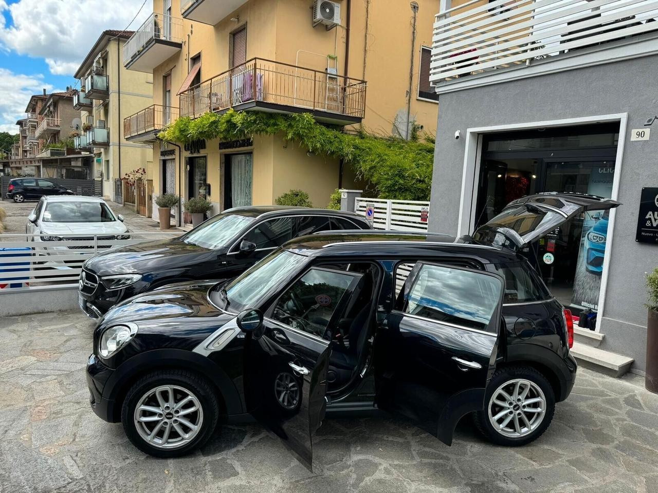 MINI 1.6 One D BUSINESS XL COUNTRYMAN NEOPATENT
