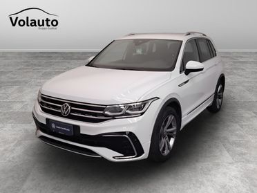 VOLKSWAGEN Tiguan II 2021 - Tiguan 1.5 tsi R-Line 150cv dsg