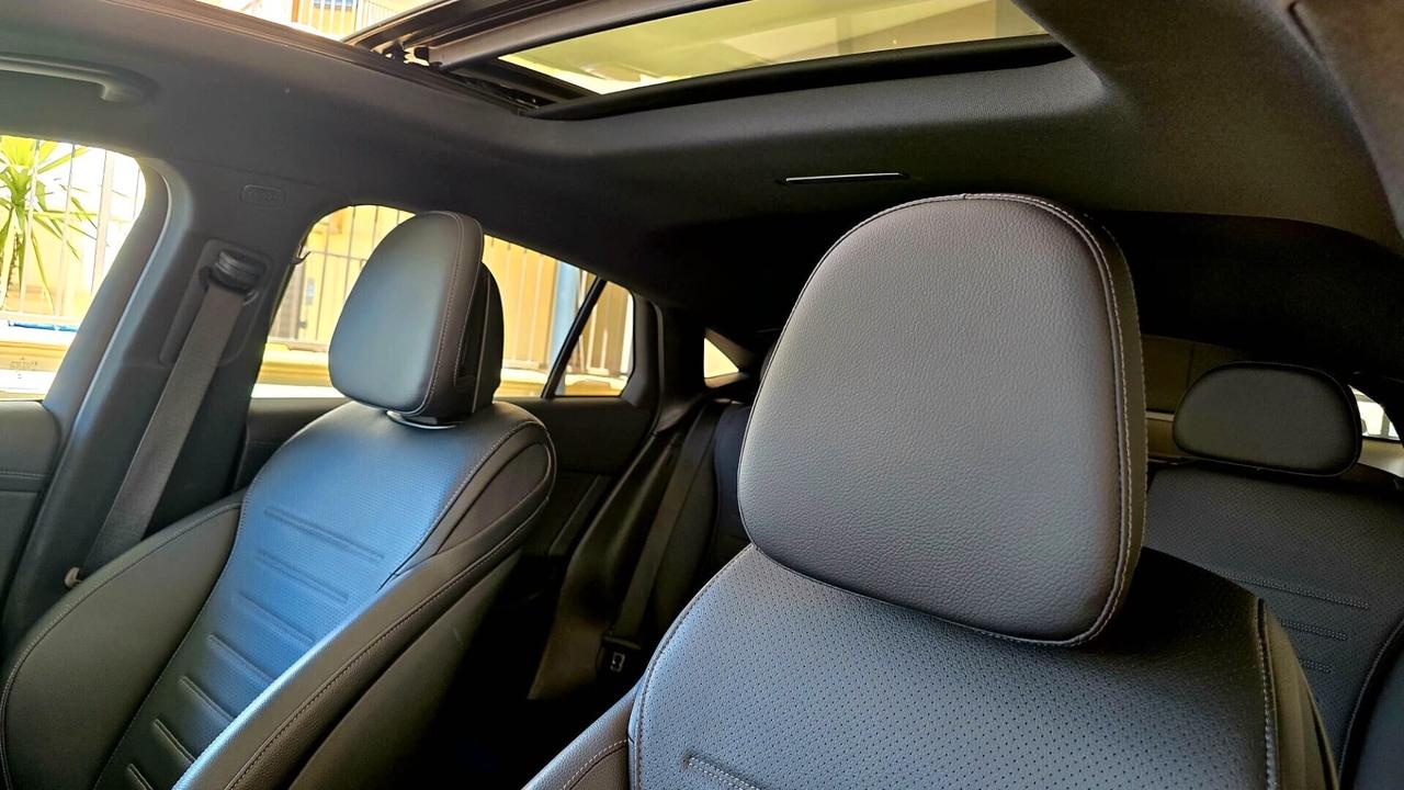 MB GLC 300d COUPE PREMIUM PLUS AMG MHEV 4MATIC