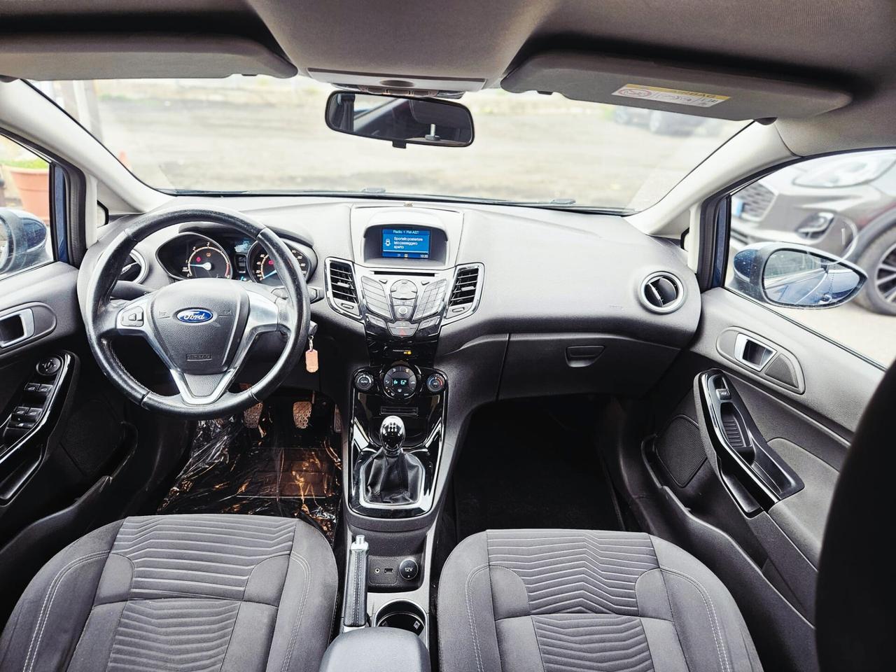 Ford Fiesta 1.5 TDCi 75CV 5 porte Black & White Edition