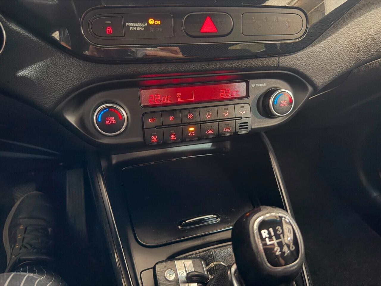 Kia Carens 1.7 CRDi 115 CV Class