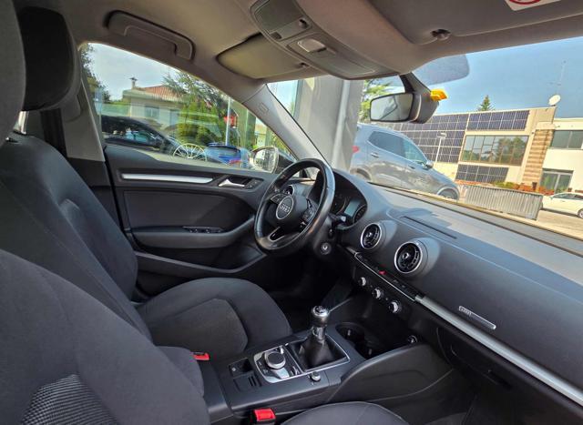 AUDI A3 SPB 1.6 TDI 116 CV Sport