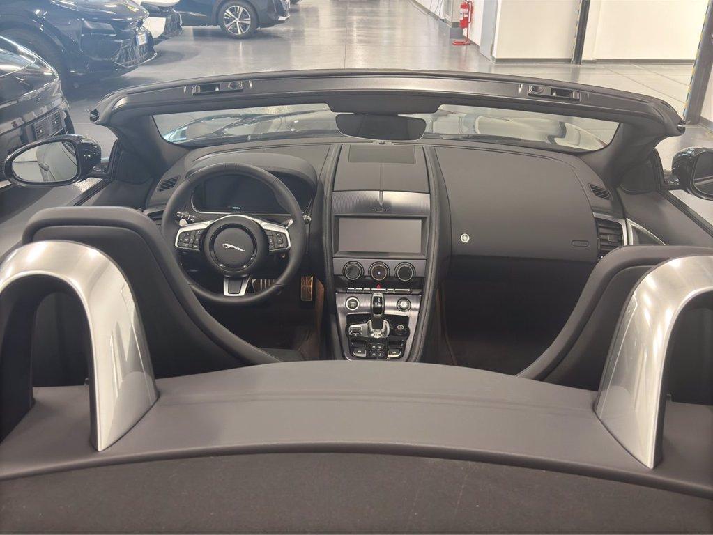 JAGUAR F-type cabrio 2.0 i4 r-dynamic rwd 300cv auto del 2025