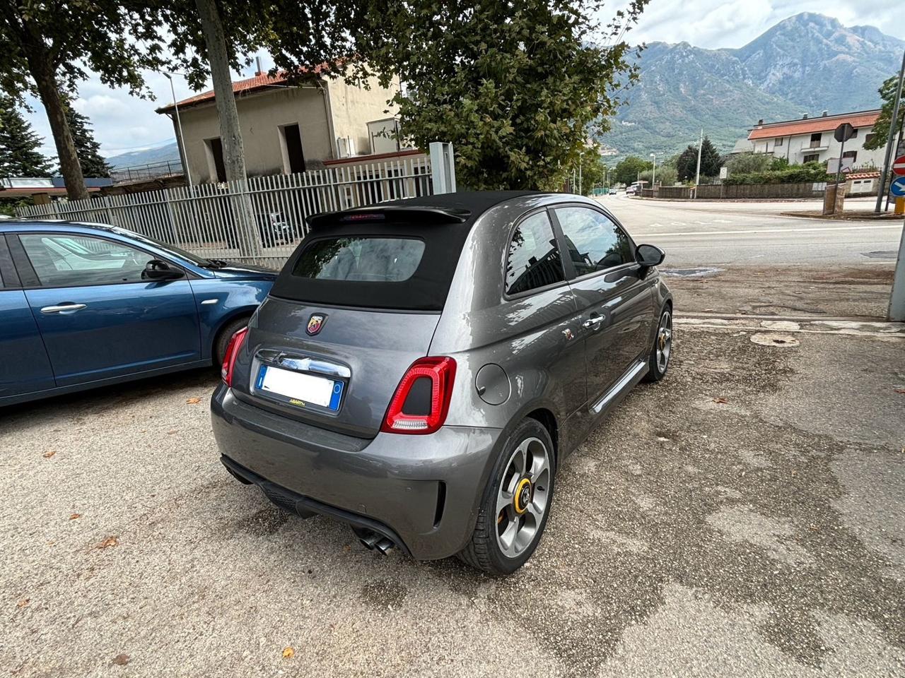 Abarth 500 C 1.4 Turbo T-Jet MTA GPL