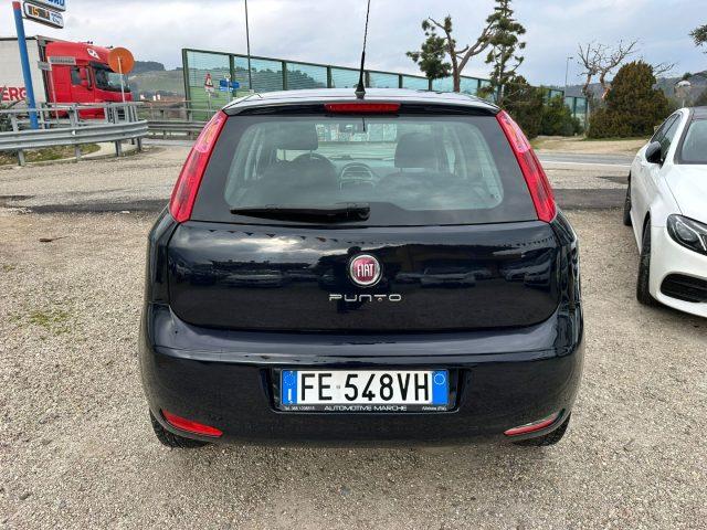 FIAT Punto 1.4 8V 5 porte Natural Power Street