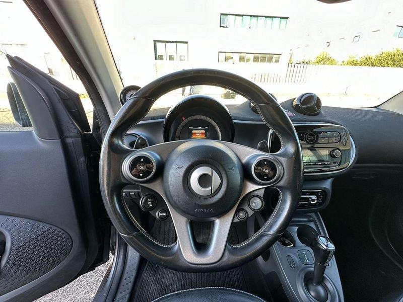 smart fortwo Smart Fortwo 1.0 Twinamic Brabus Pack 71cv