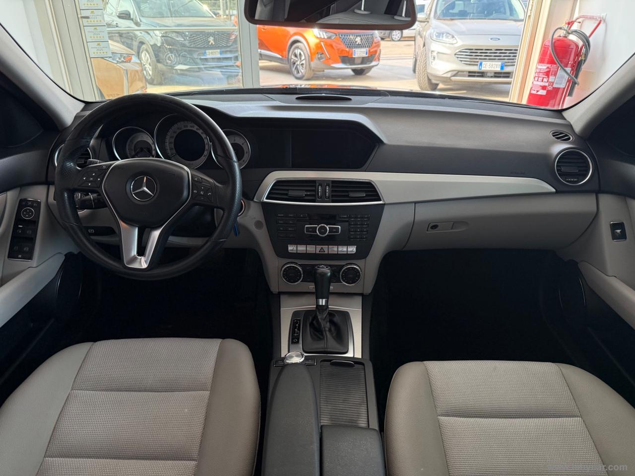 MERCEDES-BENZ C 220 CDI S.W. BlueEFFICIENCY Executive