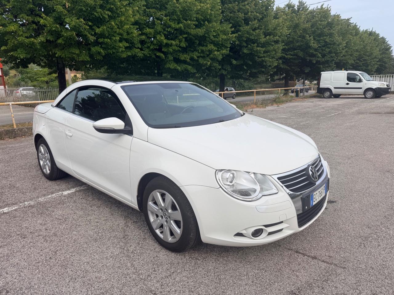 VW Eos 2.0 TDI 140cv Cabrio