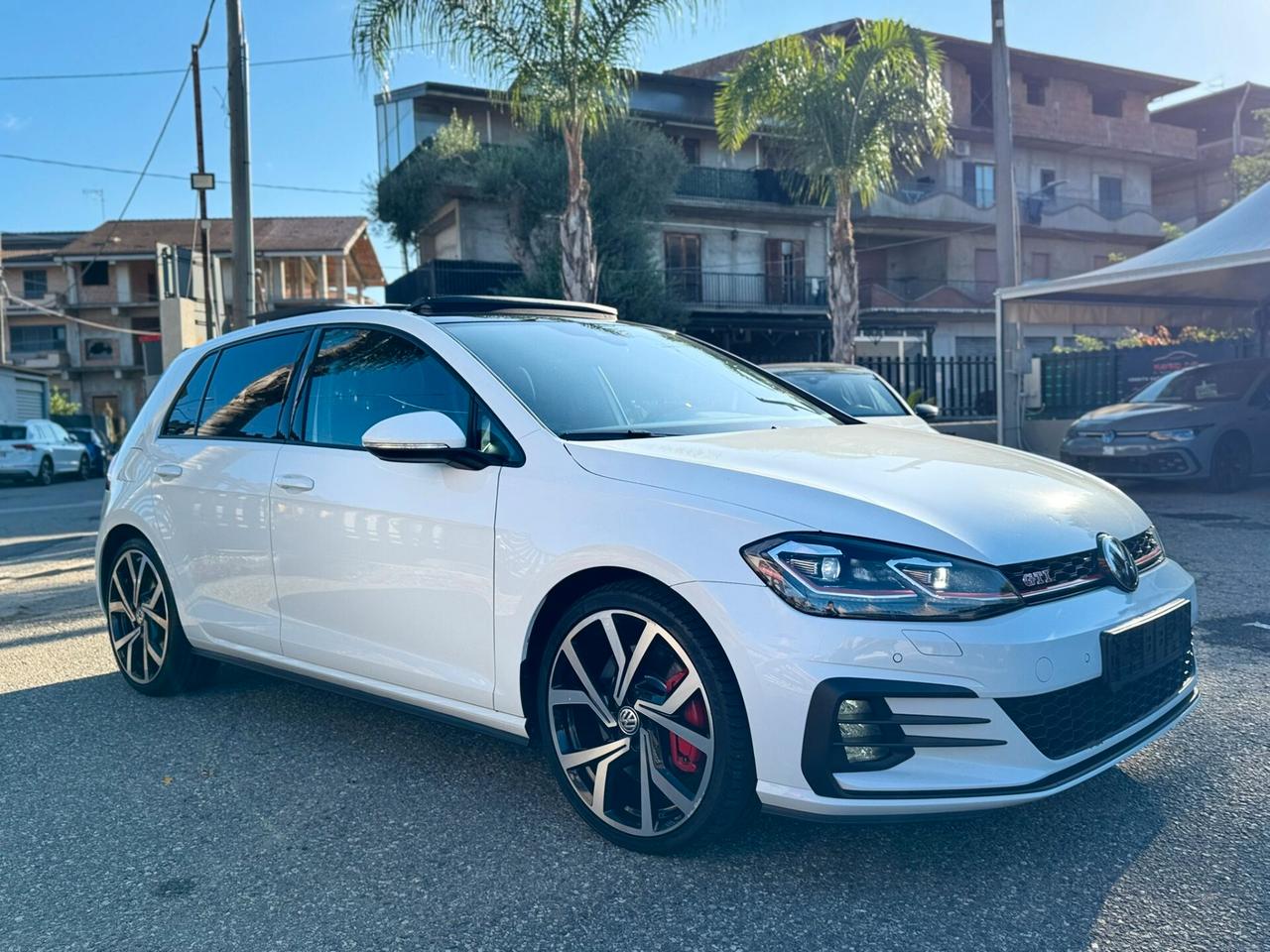 Volkswagen Golf GTI Performance 2.0 245 CV TSI DSG 5p. BMT