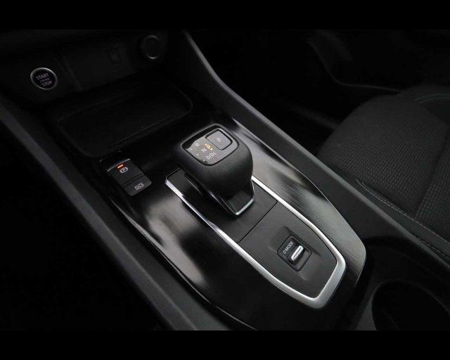 NISSAN Qashqai MHEV 158 CV Xtronic Business