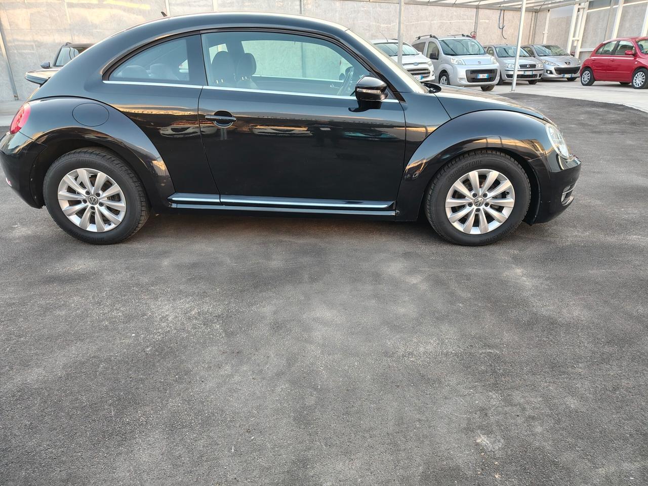 Volkswagen Maggiolino 1.6 TDI Design