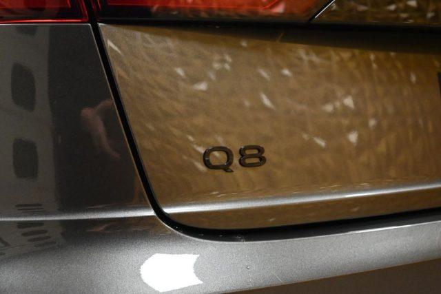 AUDI Q8 50TDI Q.TIP.286CV S-LINE TET.22"360°HEAD-UP FULL!!