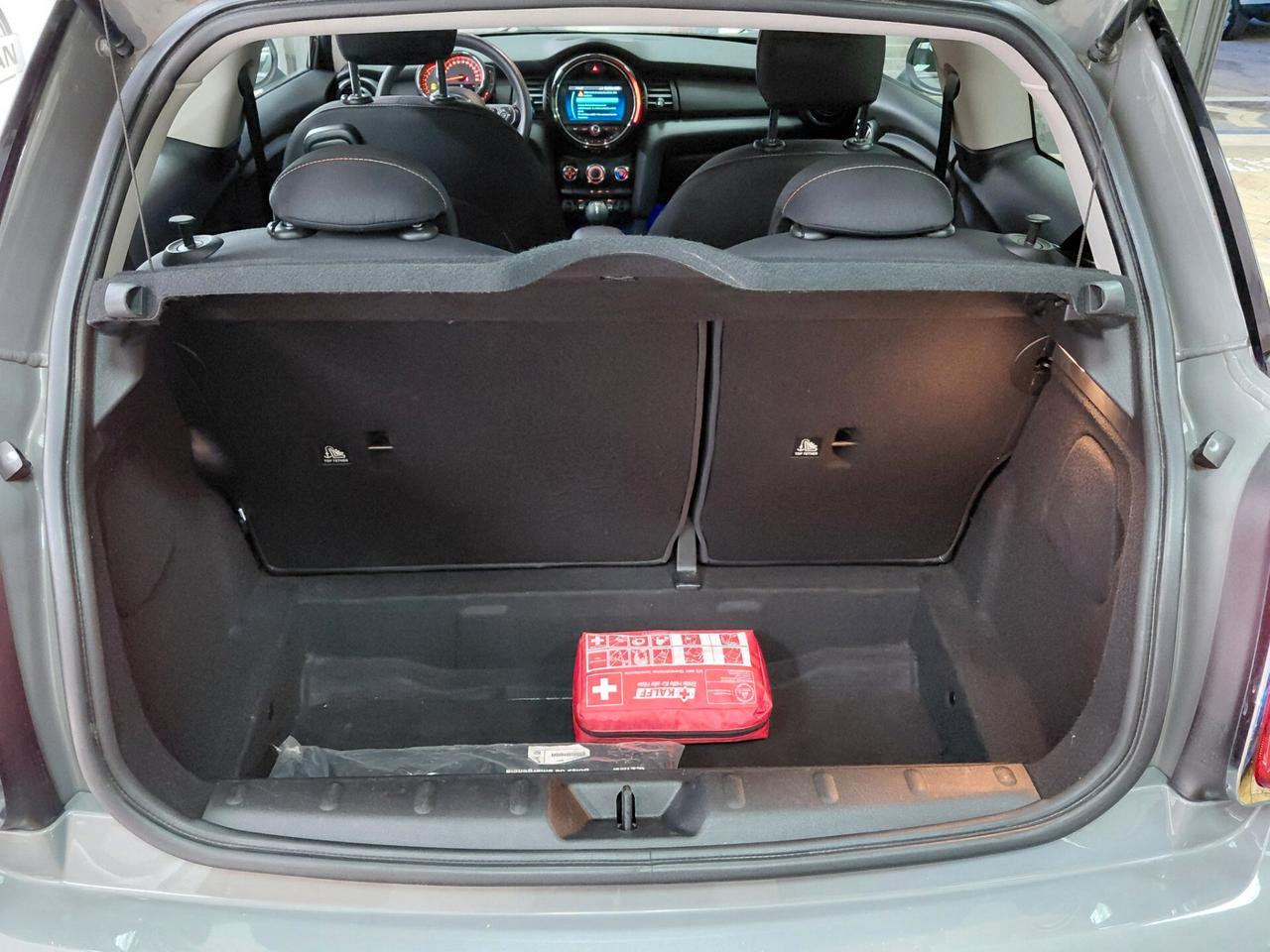 Mini 1.5 One anno 2018 soli 64000 km