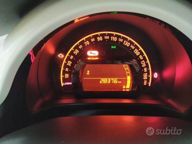 RENAULT Twingo SCe EDC Lovely