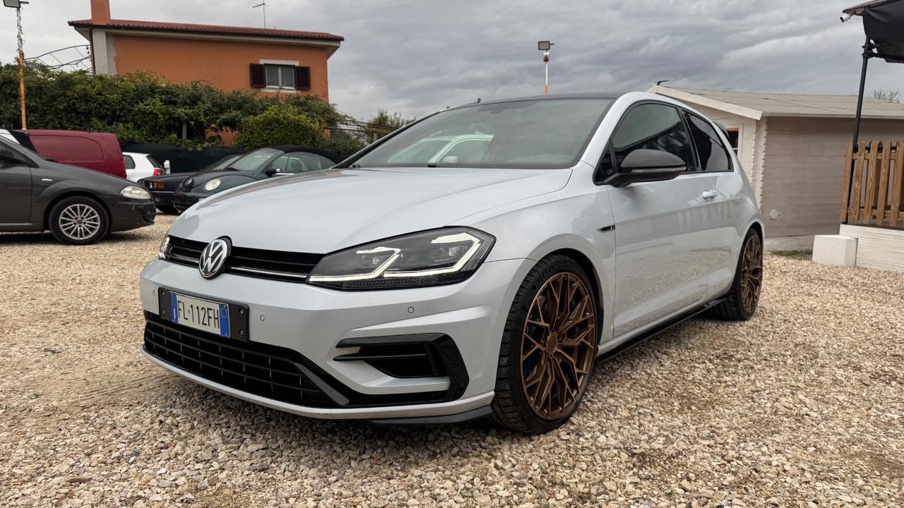 Volkswagen Golf R 2.0 TSI DSG 4MOTION