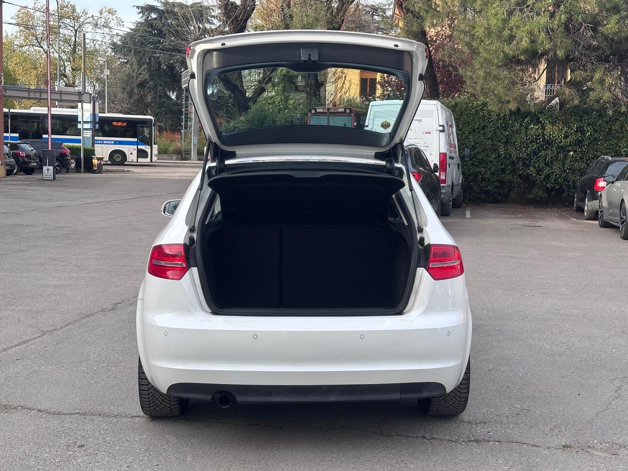 Audi A3 SPB. 2.0 TDI F.AP. S tronic solo 140 mila km