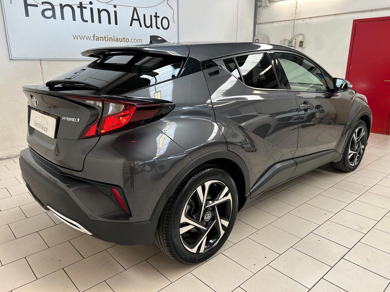 Toyota C-HR Lounge More Business 2.0h e-cvt-Ok Neopatentati-LEGGI SOTTO