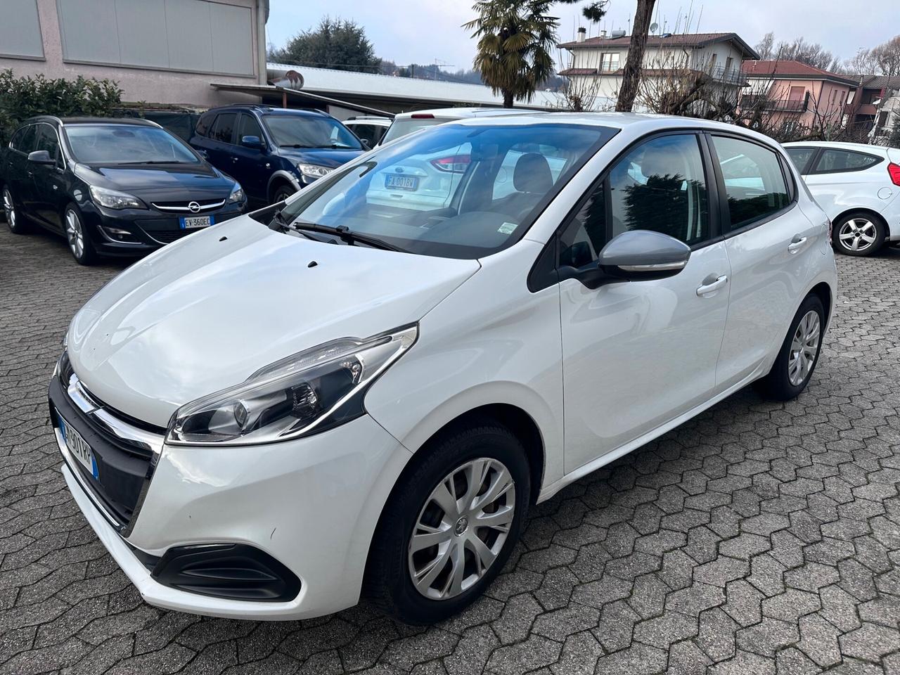 Peugeot 208 PureTech 82 5 porte Access*EURO6B*NEOPATENTATI