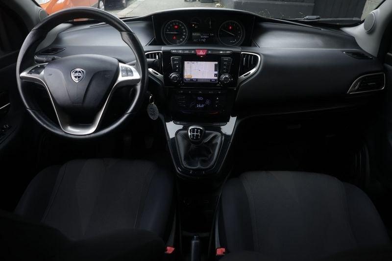 Lancia Ypsilon Lancia Ypsilon 1.2 69 CV 5 porte Elefantino Blu 51KW ANNO 2018