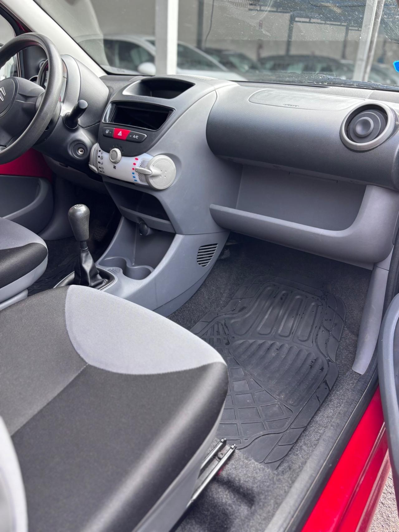 Citroen C1 1.0 AMIC1