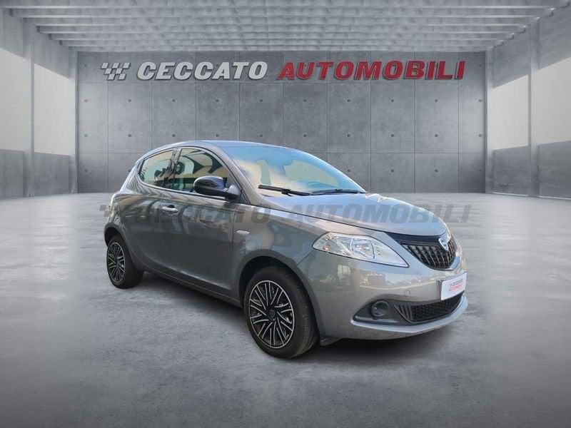 Lancia Ypsilon Ypsilon 1.0 firefly hybrid Oro s&s 70cv