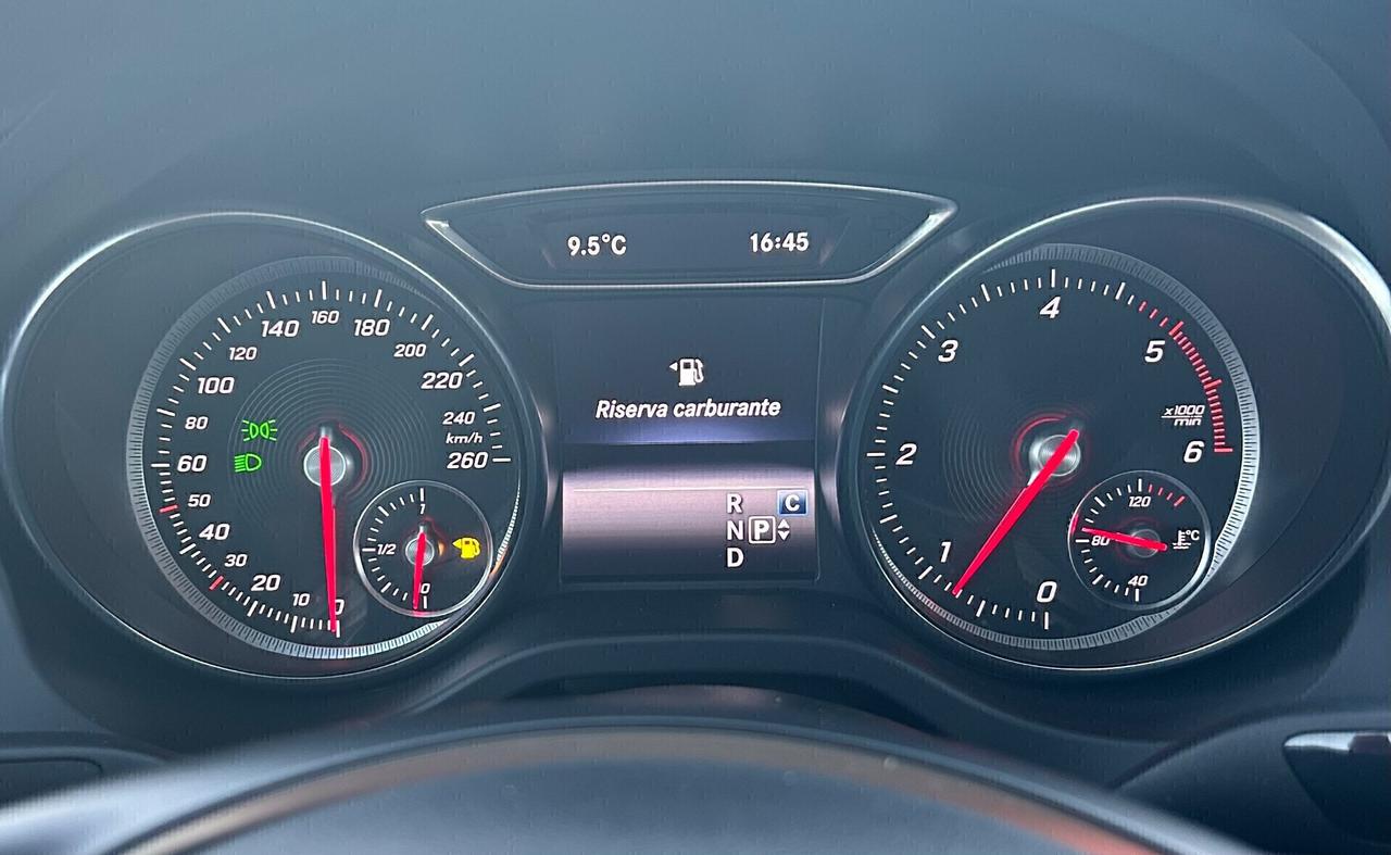 Mercedes CLA 200d Premium AMG Shootting Brake