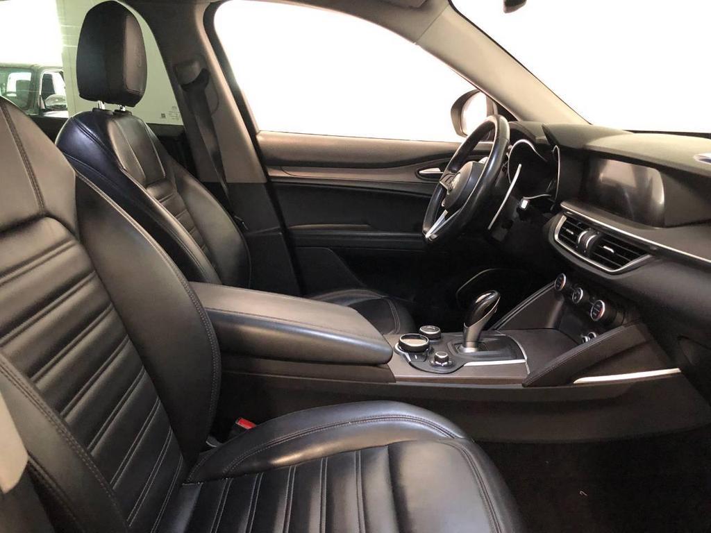 Alfa Romeo Stelvio 2.0 Turbo First Edition Q4 Auto