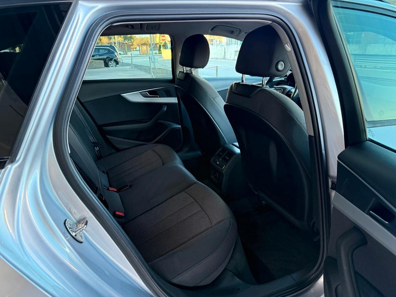 A4 Avant 2.0 TDI 190 CV quattro S tronic Business Sport (140 kw) Gancio Traino