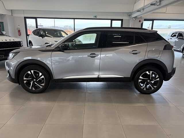 Peugeot 2008 1.2 PureTech 100 CV Allure