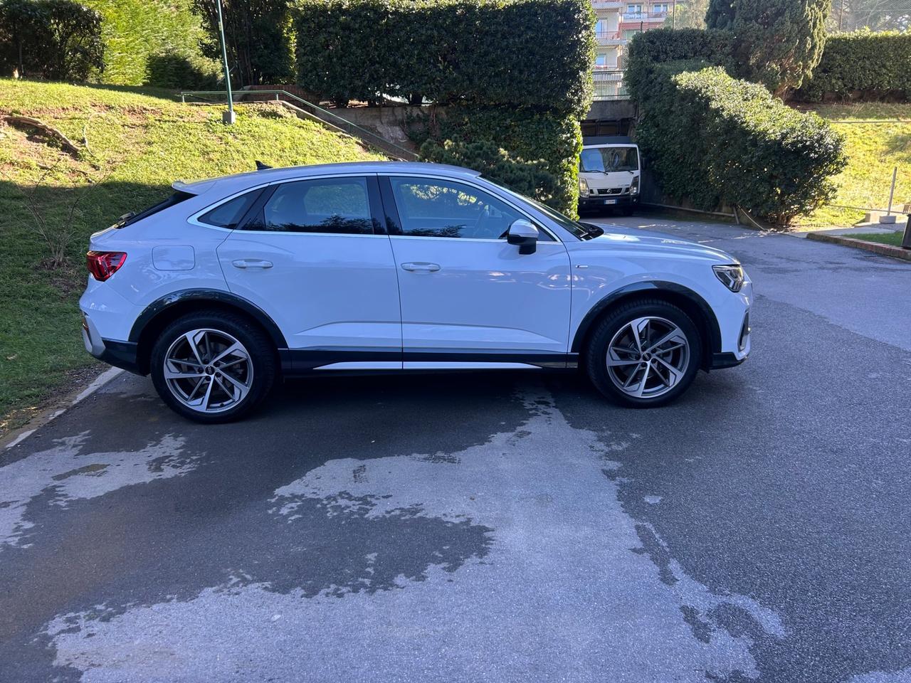 Audi Q3 SPB 40 TDI quattro S tronic line edition