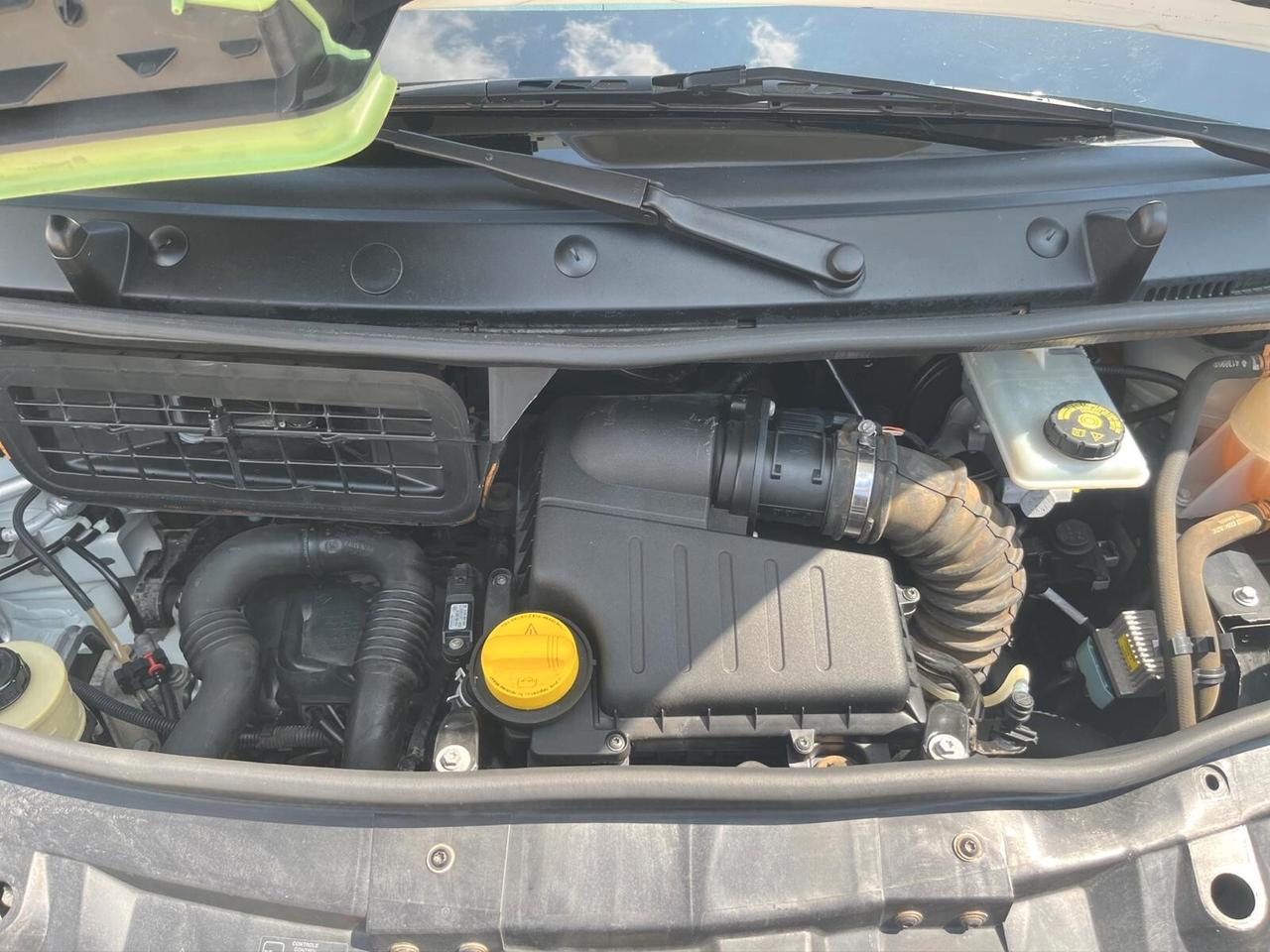Renault Trafic Passenger 2.0 dCi 9Pt. TRASPORTO DISABILI