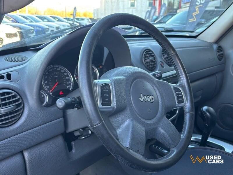 Jeep Cherokee Cherokee 2.8 CRD Sport