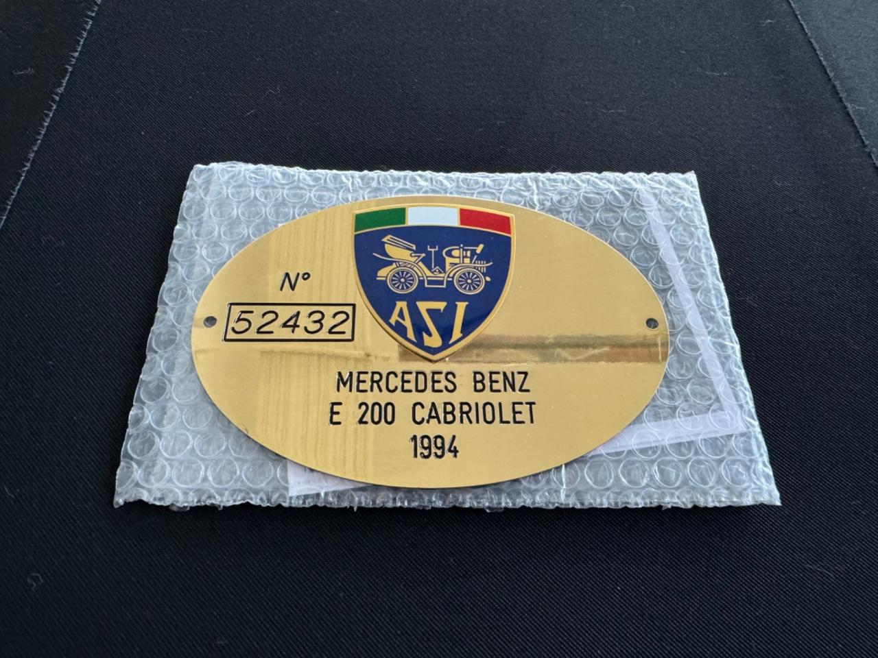 Mercedes-benz E 200 cabrio - TARGA ORO