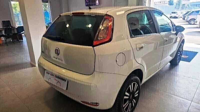 Fiat Punto 1.4 77 CV Natural Power Young