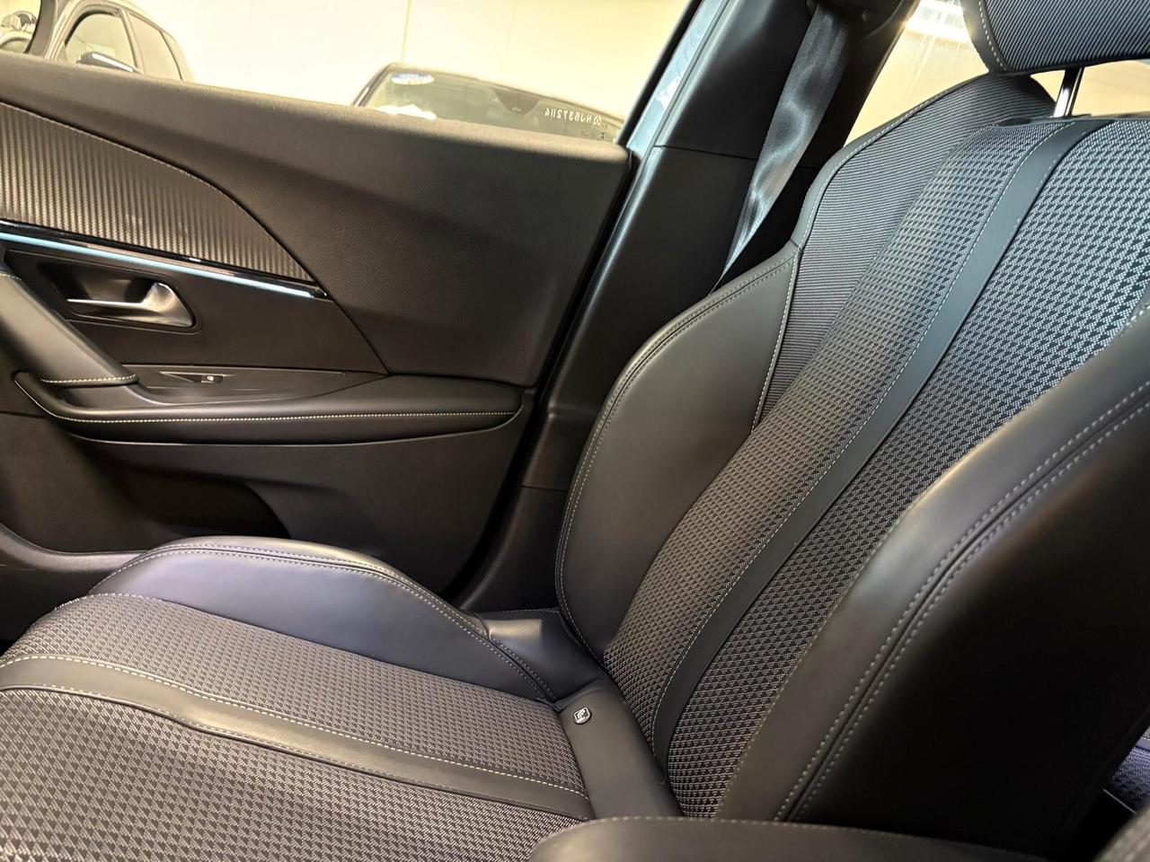 Peugeot 2008 GT PureTech 130 6mt SPOTICAR