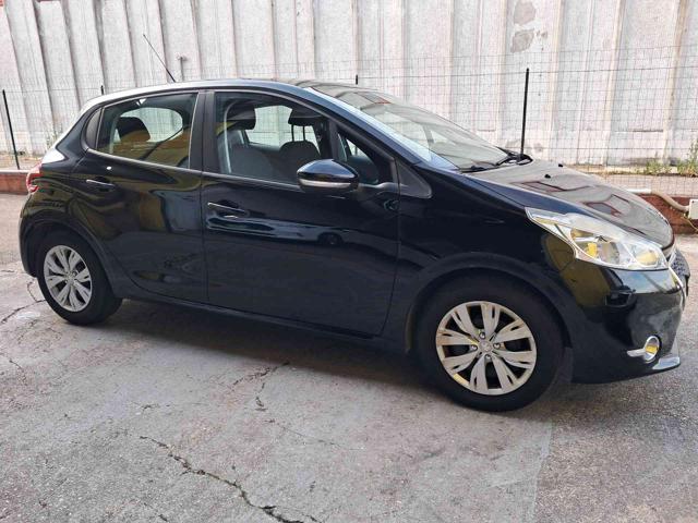 PEUGEOT 208 1° serie 1.2 VTi 82 CV 5 porte Allure