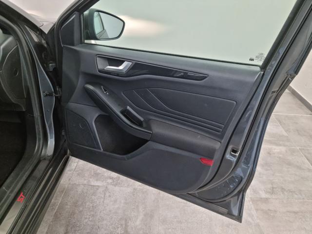 FORD Focus 1.0 EcoBoost 125 CV Start&Stop ST Line