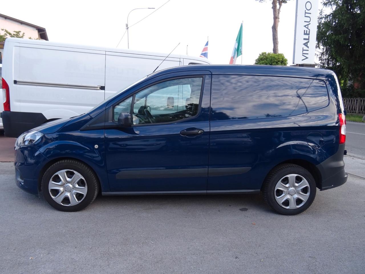 Ford Transit Courier 1.5 TDCi 75CV Van Trend