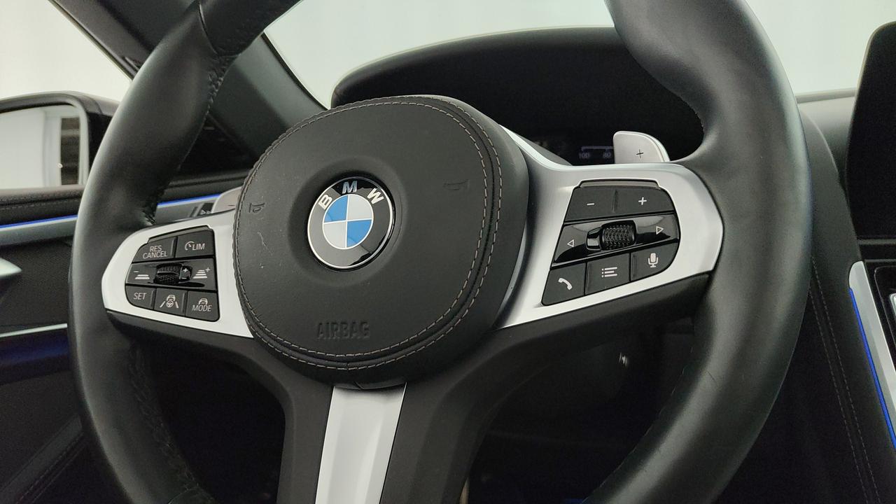 BMW Serie 8 G14 LCI 2022 Cabrio - 840d Cabrio mhev 48V xdrive MSport Pro auto