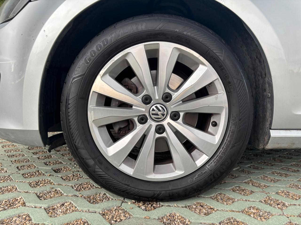 Volkswagen Golf 1.6 TDI DSG-C.AUTOMATICO-2015