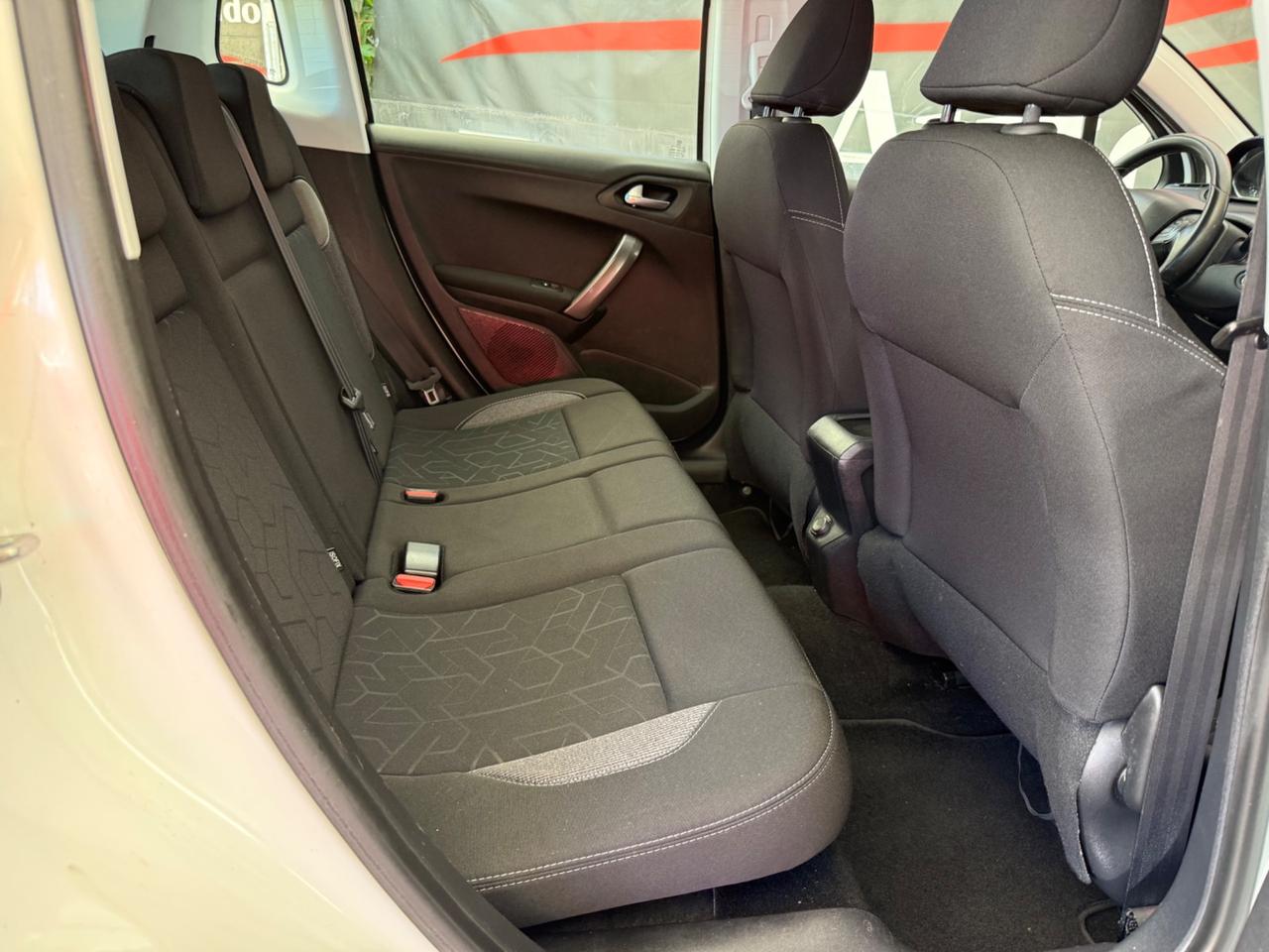 Peugeot 2008 Restyling 1.6 BlueHDi 100 Cv