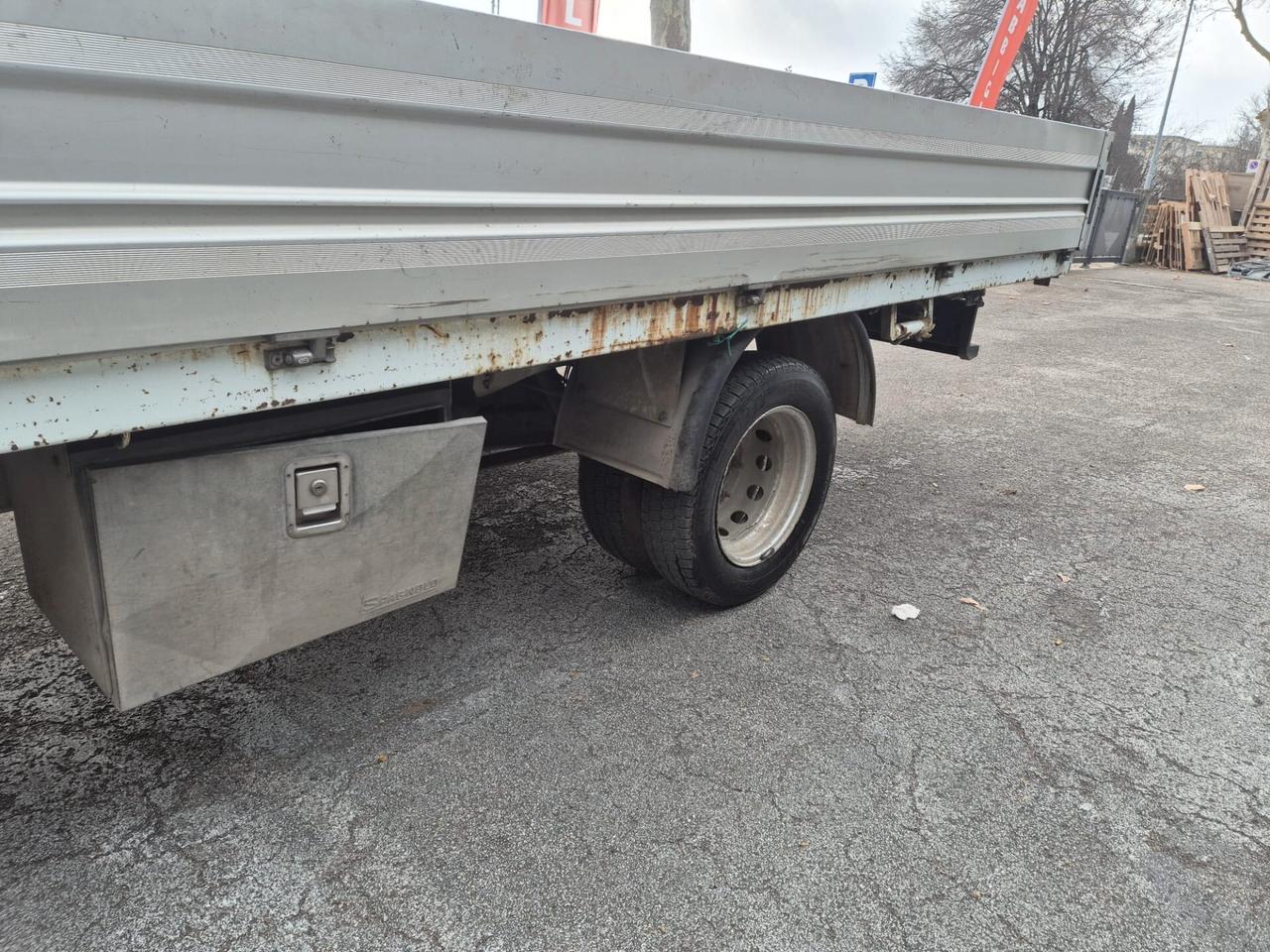 Ford Transit 350 2.4 TDCi/140 CASSONE 420x215