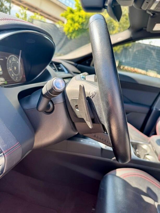 Jaguar E-Pace 2.0D 150 CV AWD R-Dynamic