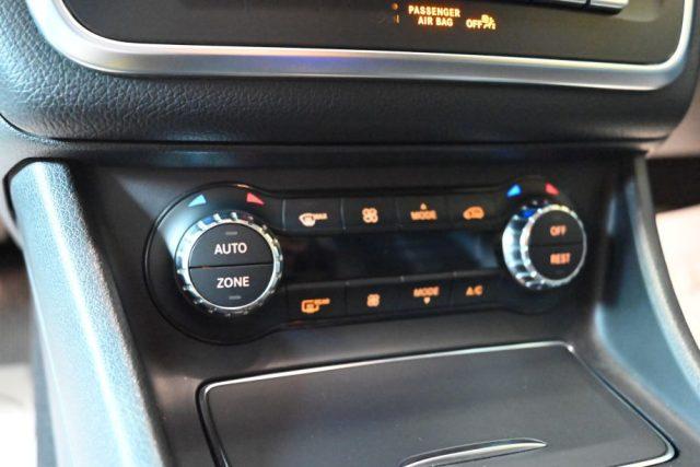 MERCEDES-BENZ GLA 180 SPORT AUTO NAVI TEL CAM 18"CRUISE PELLE/TESS.FULL!