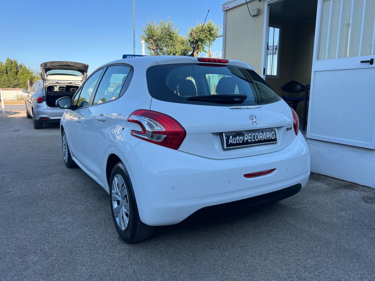 Peugeot 208 1.4 HDi 68 CV 5 porte Access N1 autocarro