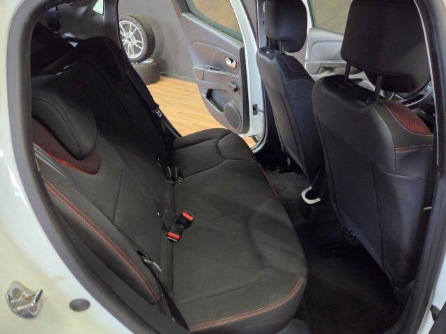 RENAULT Clio 1.2 75CV GPL 5 porte Costume National