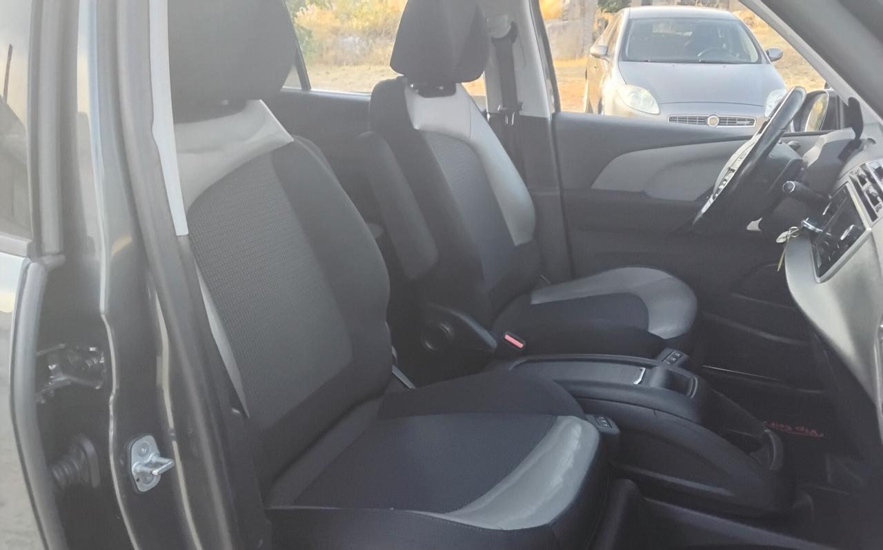 Citroen Grand C4 Picasso BlueHDi 120 S&S EAT6 Shine